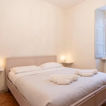 Chiave Di Volta Lovely With Terrace Guest house Varenna
