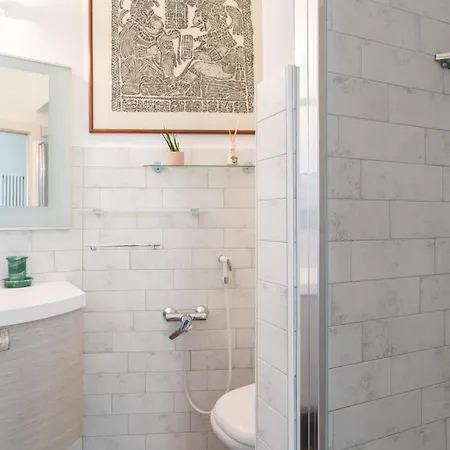 Casa de hóspedes Chiave Di Volta Lovely With Terrace Varenna