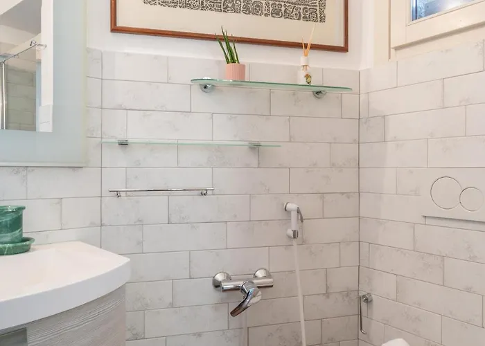 Chiave Di Volta Lovely With Terrace 3* ורנה